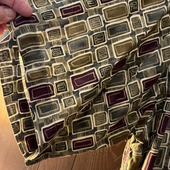 Pierre Cardin men’s short sleeved shirt. Buttons down the front. Size XXL - Picture 3 of 7